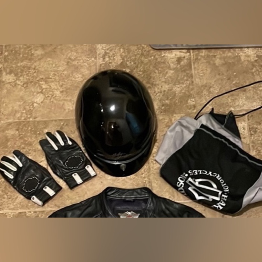 Harley Davidson helmet. And riding leather gloves, size medium gently used